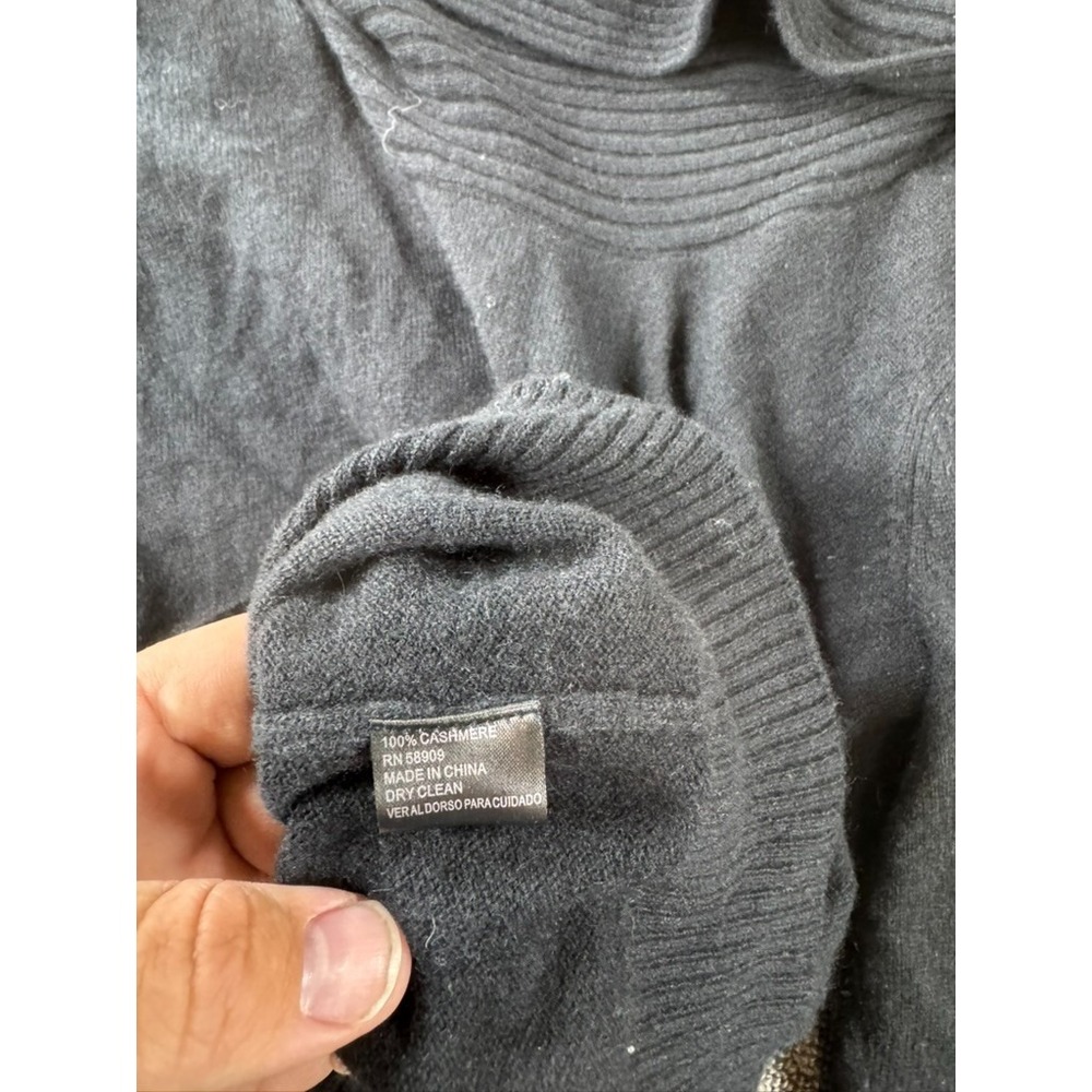 100% Cashmere Sweaters Scarf Lot of 10 Flawed Bundle Crafters Cutters Fabric DIY - Picture 9 of 11